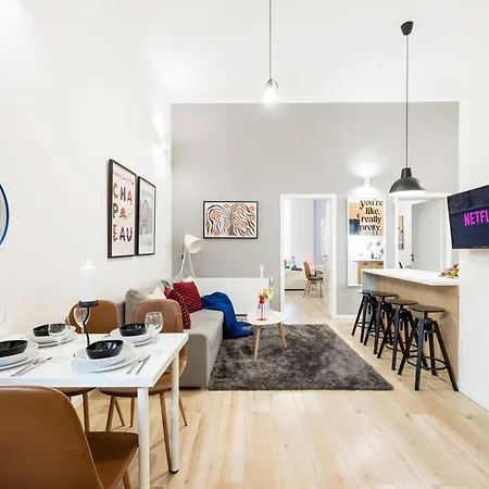 Apartament Walk To Opera & Basilica - Live Like A Local Budapesta