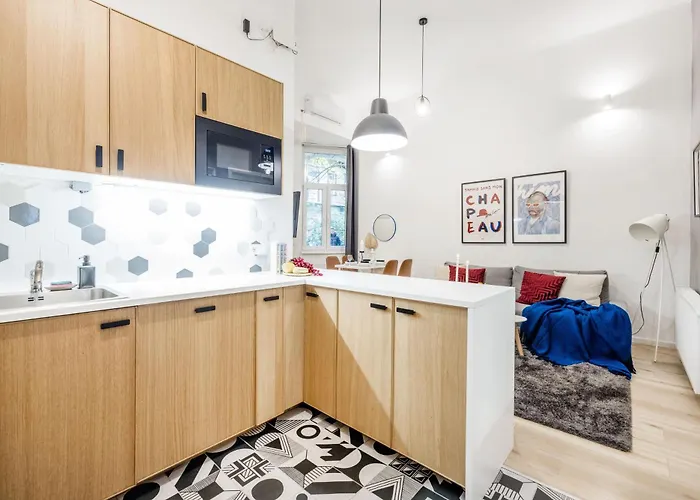 Walk To Opera & Basilica - Live Like A Local شقة بودابست